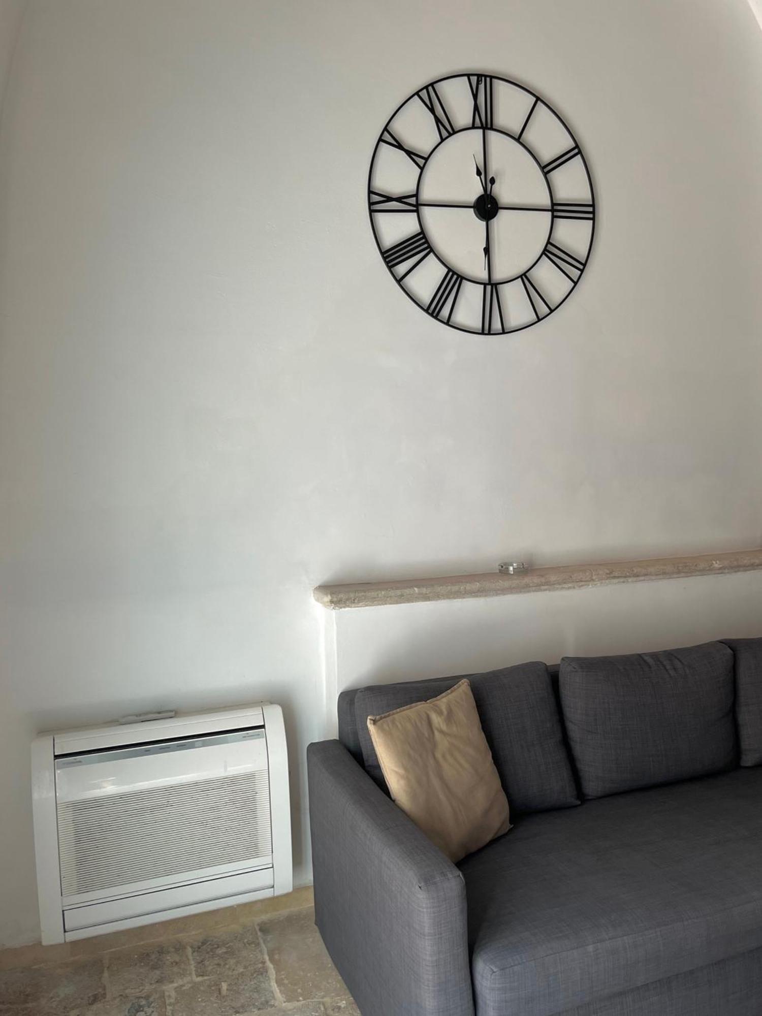 Ground Stone Apartment Bari Ngoại thất bức ảnh